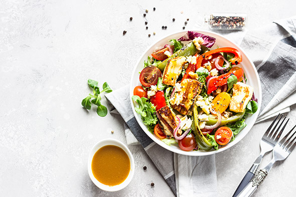 Healthy salad with grilled chicken