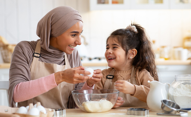 family-traditions-happy-muslim-mom-and-daughter.jpg