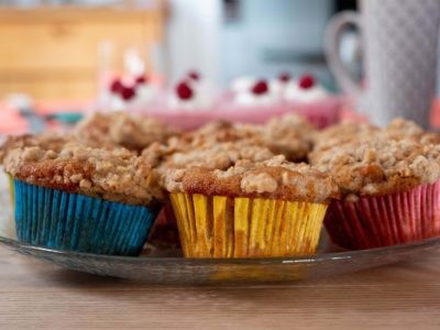 Customizable Oatmeal Muffins