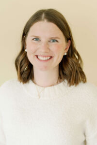 Professional headshot of Courtney O'Neill, Registered Dietitian.